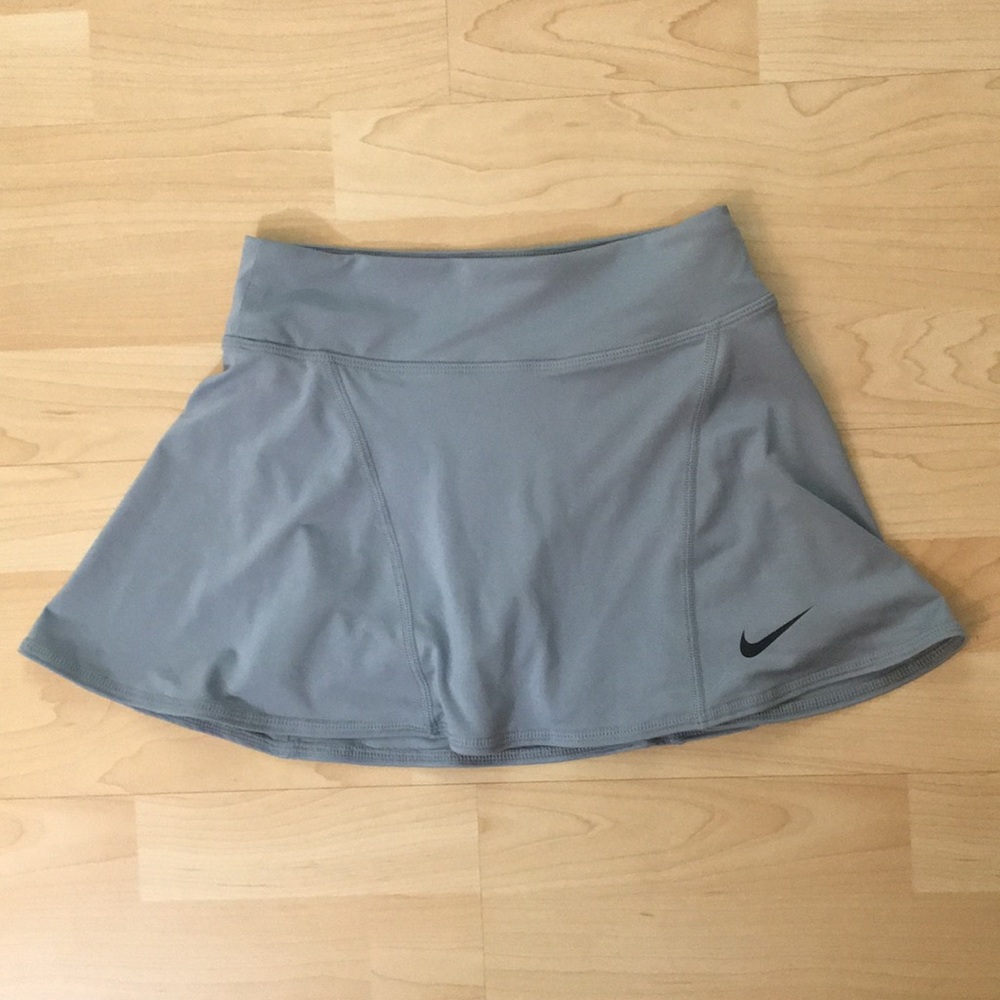 Nike Dri-Fit Golf Skirt / Shorts Like New in Grey
